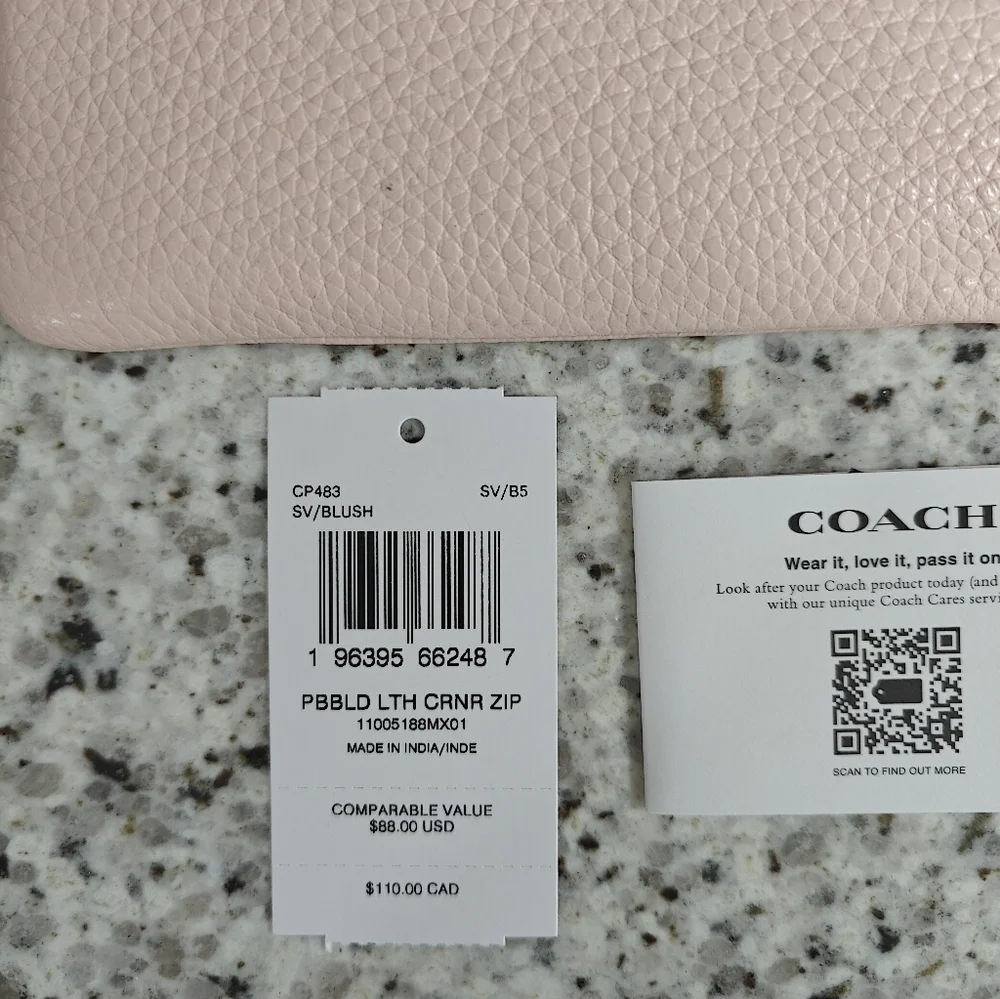 Coach Corner Zip Wristlet in Pink